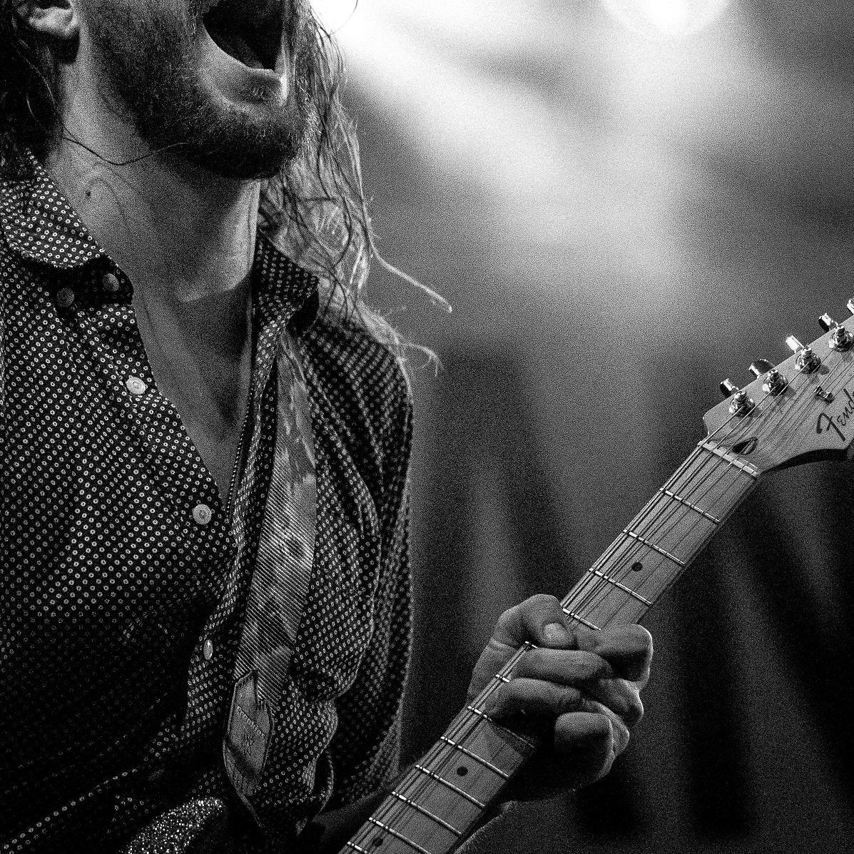 benefits playing guitar