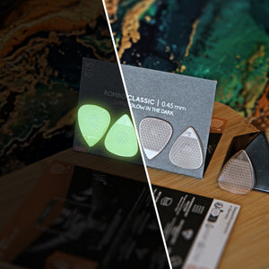 Rombo Classic guitar pick set - material Velvet Touch Lumus - Glow in the dark and warmer tones (3)