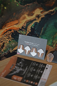 Rombo Dune guitar pick set - material Velvet Touch Lumus - Glow in the dark and warmer tones (3)
