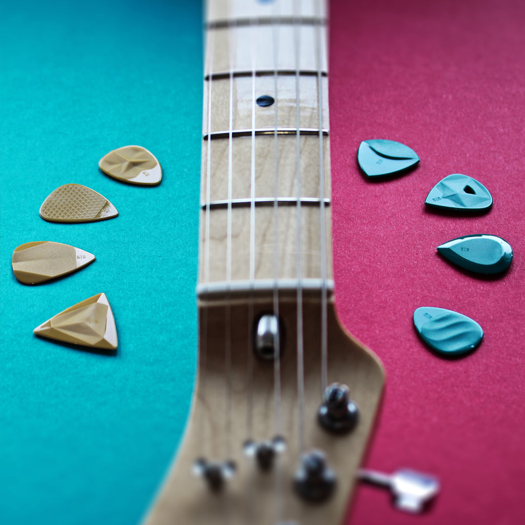 thin-vs-thick-guitar-picks-rombopicks-plectrums