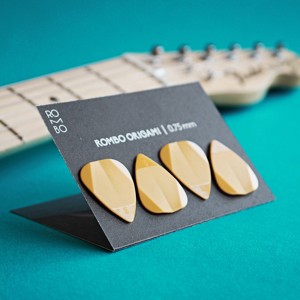 guitar pick set rombopicks origami yellow
